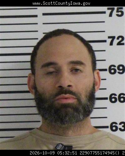 Booking photo — Larenzo Wayne Tate