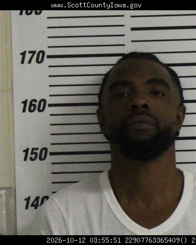 Booking photo — Laushanta Jerrell Howard