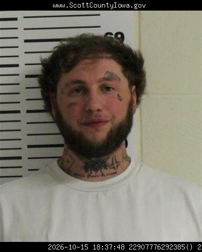 Booking photo — Zachary Michael Lohse
